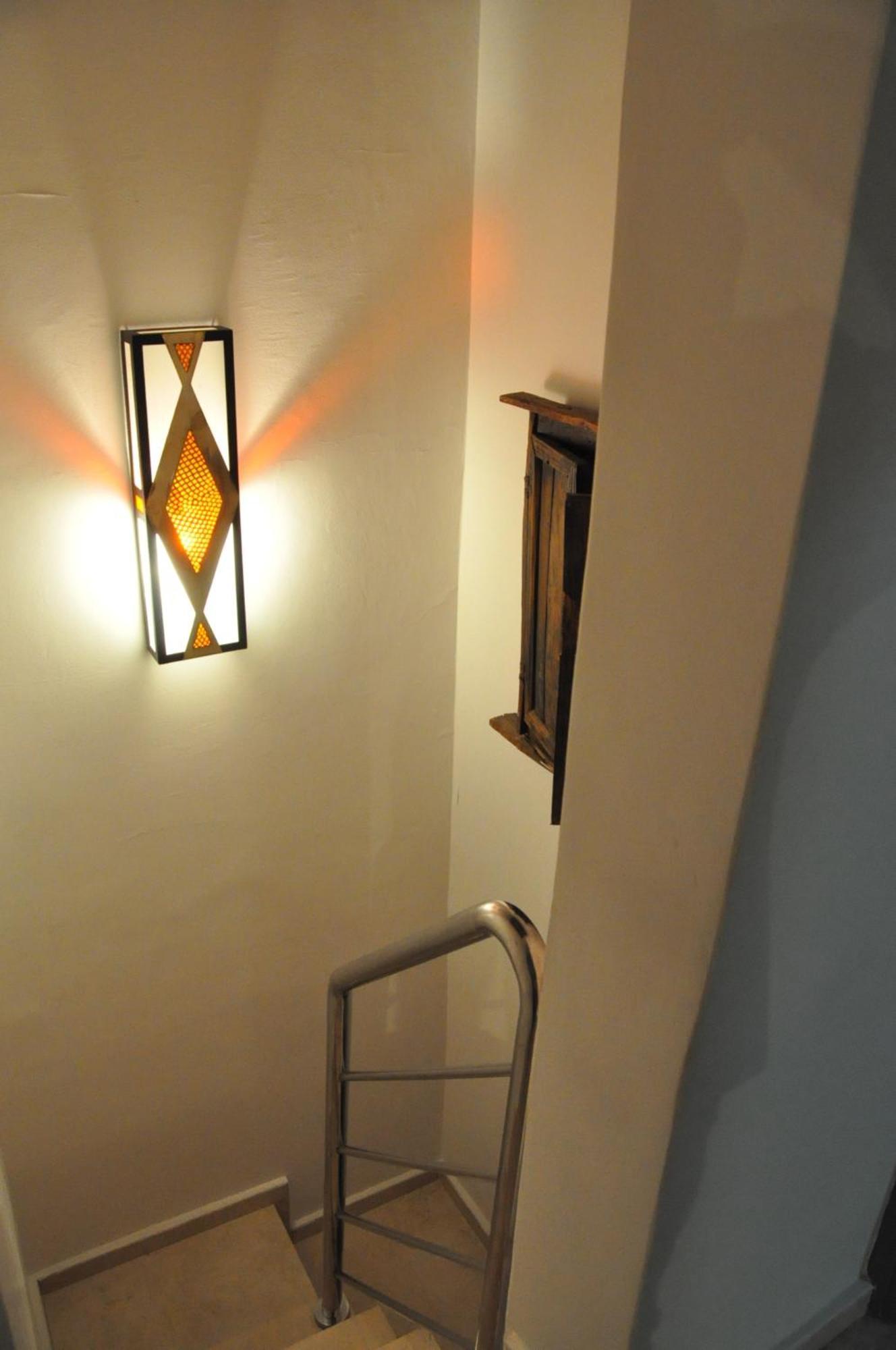 Appartement Agreable Avec 2 Tres Belles Terrasses Au Coeur De Rabat Exterior photo